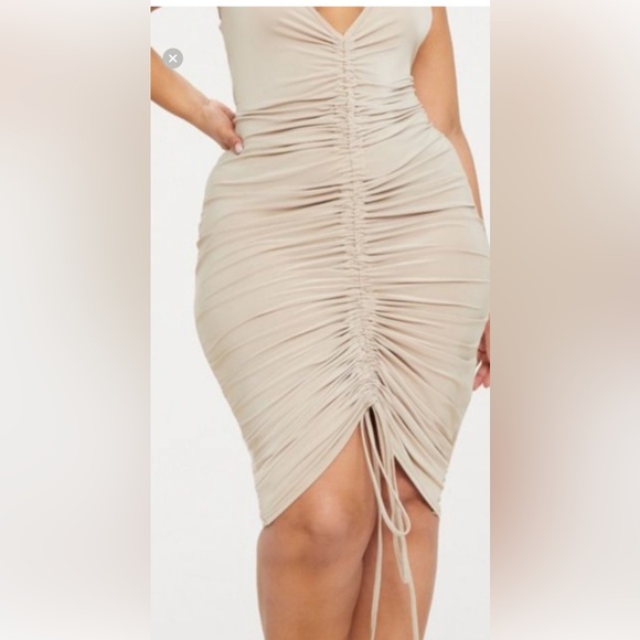 PrettyLittleThing Plus Stone Slinky Strappy Ruched Midi Dress - Picture 4 of 8